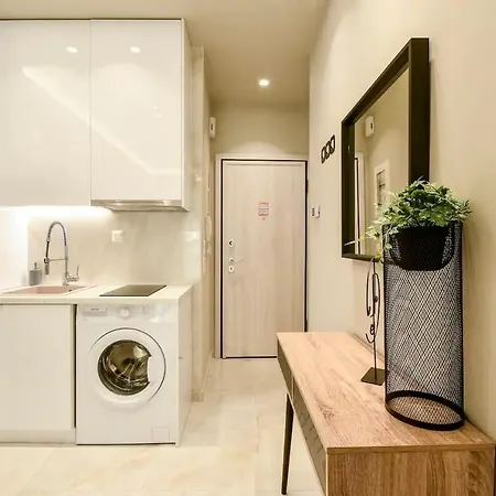 Danae Luxurious #tifhelexpo *